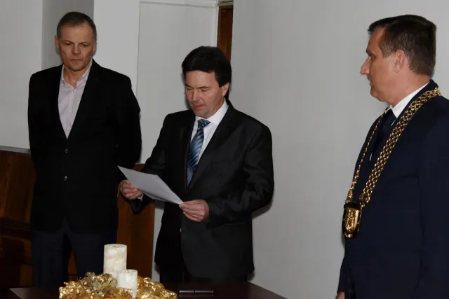 Fotogaléria - Ustanovujúce zasadnutie Mestského zastupiteľstva v Rajci konané dňa 28.11.2022 (15)