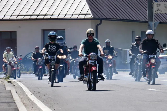 Fotogaléria - Rajecká retro jazda 2025  (2)