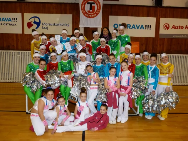 Najlepší športový kolektív Mesta Rajec, Mažoretky Kordovánky; (Foto Mažoretky Kordovánky)