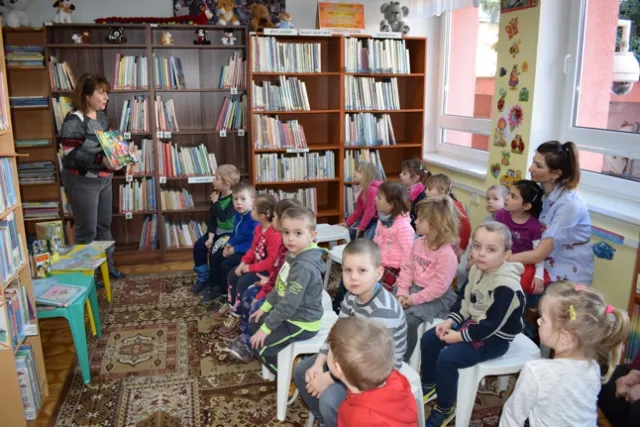 Informčná výchova o knižnici pre deti materských škôl (5)