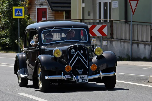 Fotogaléria - Rajecká retro jazda 2025  (40)