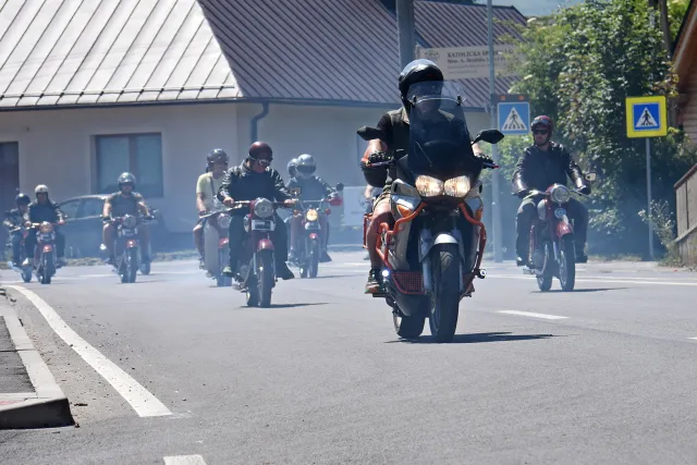 Fotogaléria - Rajecká retro jazda 2025  (3)