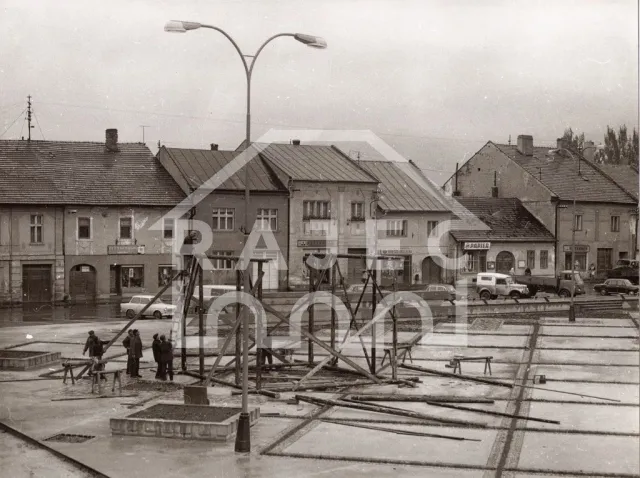Výstavba Pamätníka SNP - súčasť rekonštrukcie námestia v r. 1974 (5)