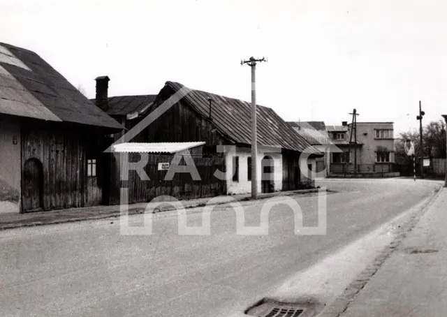 Dlhý rad - dnes Hollého ulica (1)