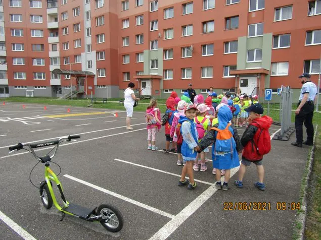 Fotografie z dopravnej výchovy MŠ Mudrochová a MŠ Obrancov Mieru (1)