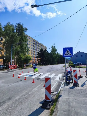 Fotodokumentácia - Projekt priechod pre chodcov na križovatke Hollého (11)