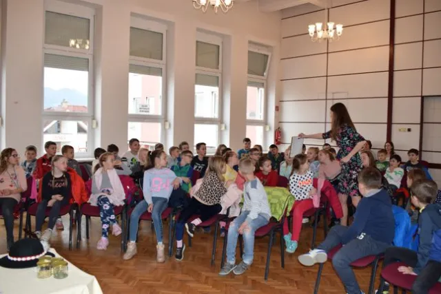 Beseda s Lenkou Šingovskou - Slovensko - krajiná plná tajomstiev (4)